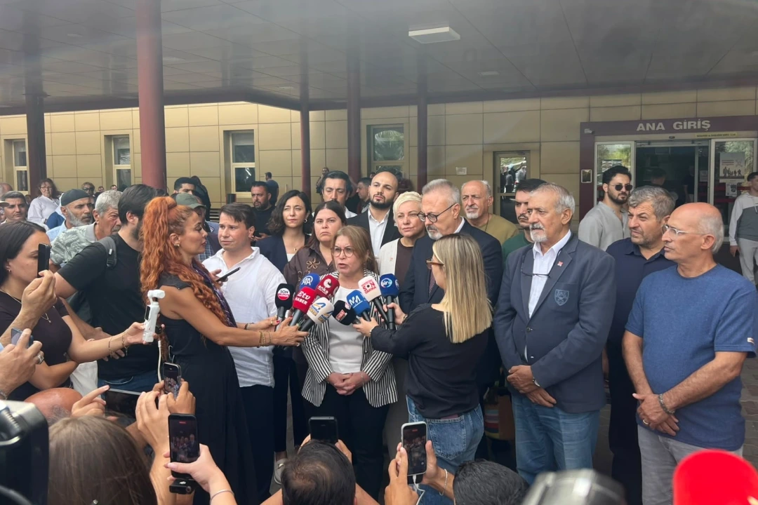 CHP’den Turgutlu’daki Okul Önü Saldırısı İçin Sert Tepki ve İnceleme