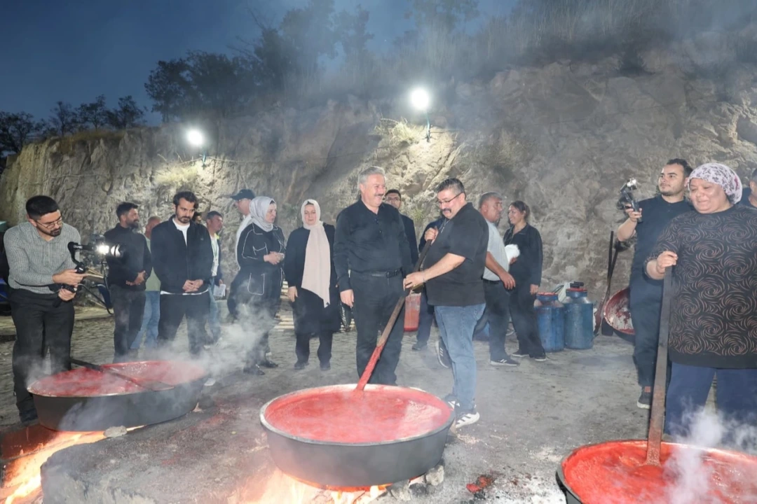 Kayseri Melikgazi’de Geleneksel Salça Sezonu Rekor Katılımla Sona Erdi