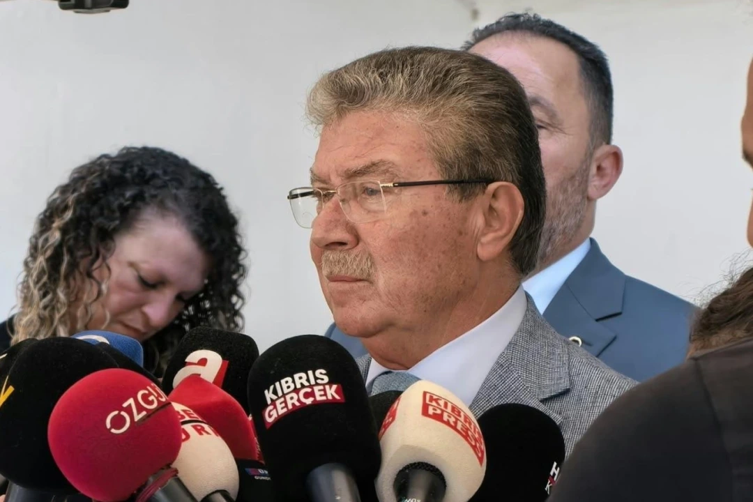 KKTC Başbakanı Ünal Üstel’den Filo Jet Mağdurlarına Net Destek Mesajı