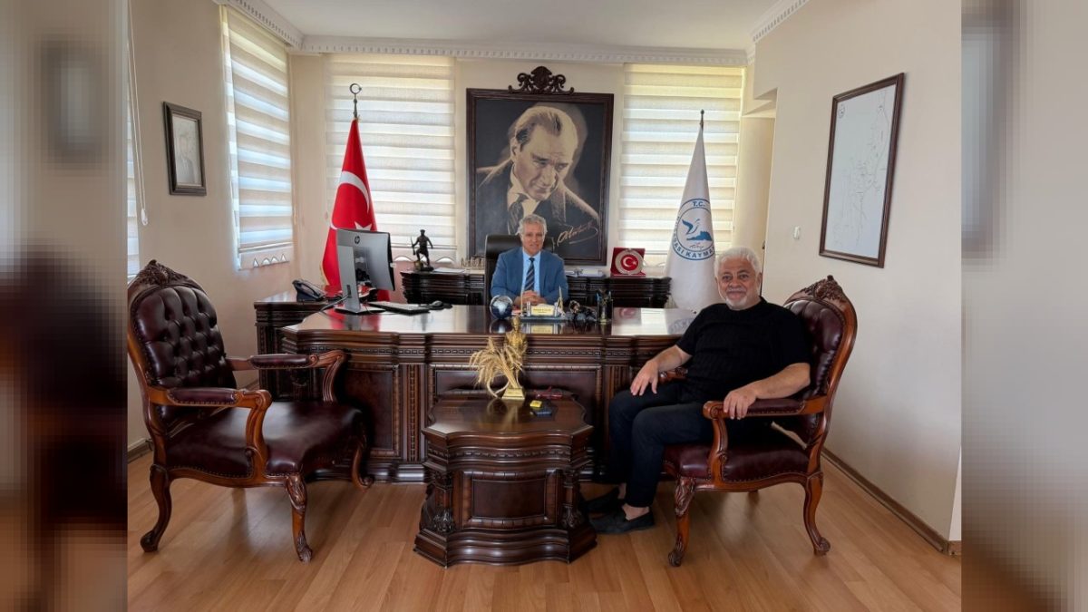 Ünlü Oyuncu Fatih Altın’dan Kuşadası Kaymakamı İbrahim Keklik’e Makam Ziyareti