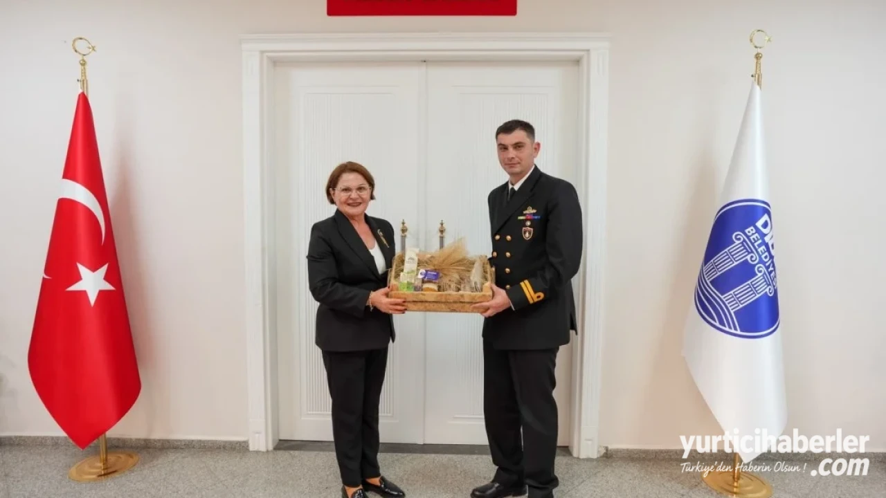 TCG Karayel Komutanları'ndan Didim Belediye Başkanı Hatice Gençay'a Anlamlı Ziyaret - Detay Görsel 1