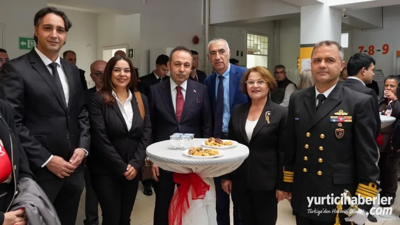 Didim'de 29 Ekim Cumhuriyet Bayramı Büyük Bir Coşkuyla Kutlandı - Detay Görsel 2