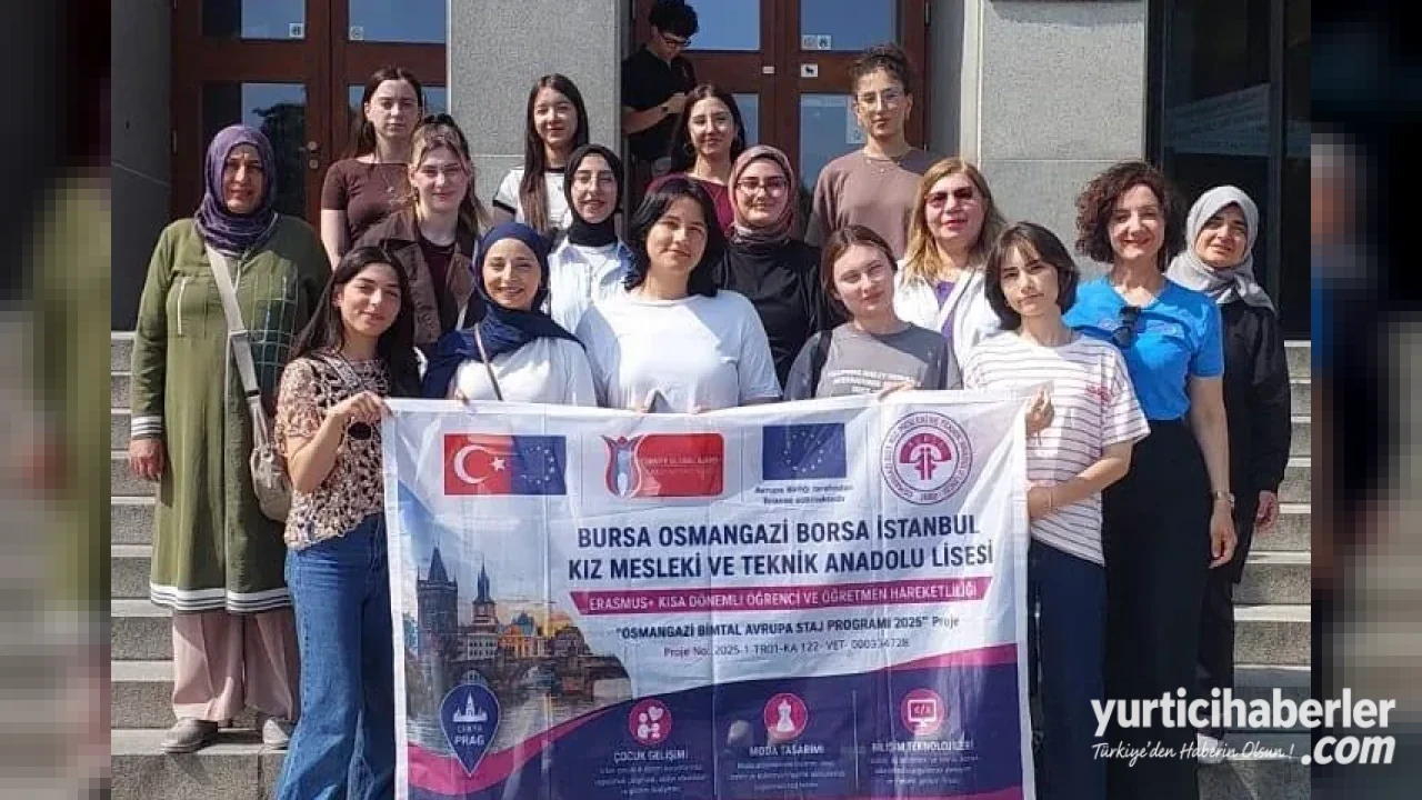 Bursa Osmangazi Borsa İstanbul Kız Mesleki ve Teknik Anadolu Lisesi Öğrencileri Prag Stajı ile Uluslararası Deneyim Kazandı