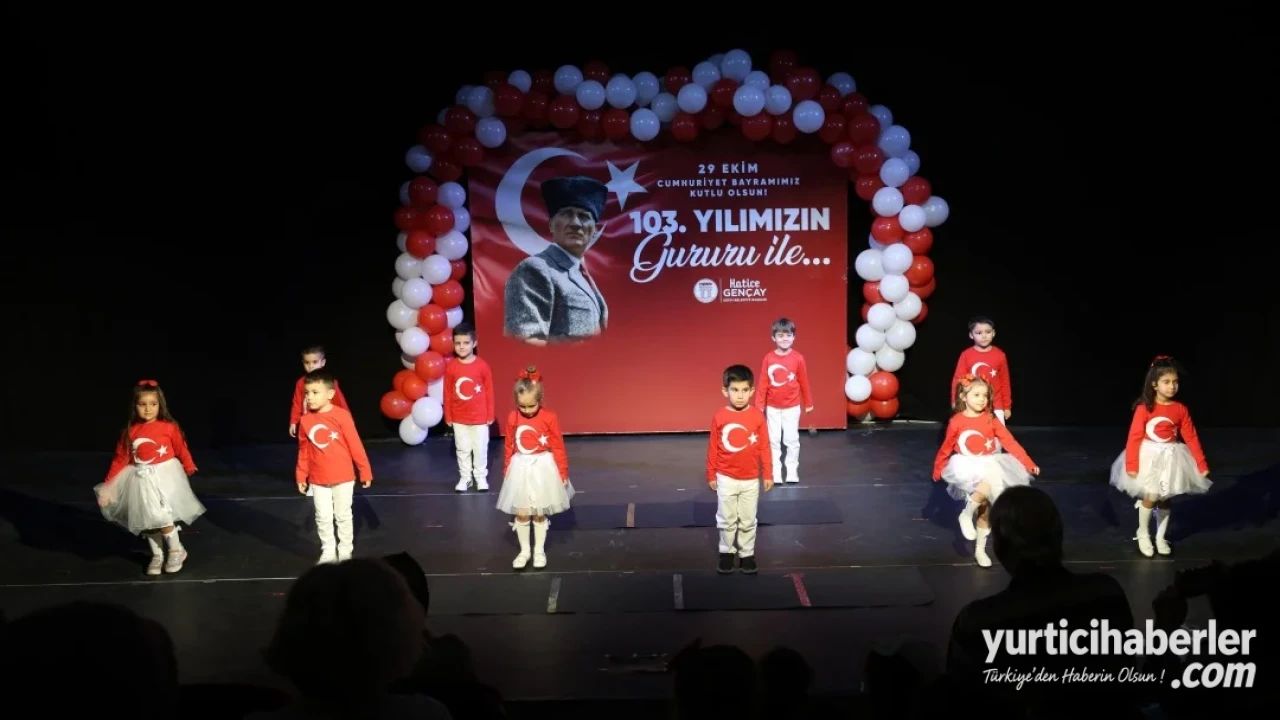 Didim Belediyesi Deniz Yıldızları Kreşi'nde 29 Ekim Cumhuriyet Bayramı Coşkusu - Detay Görsel 2