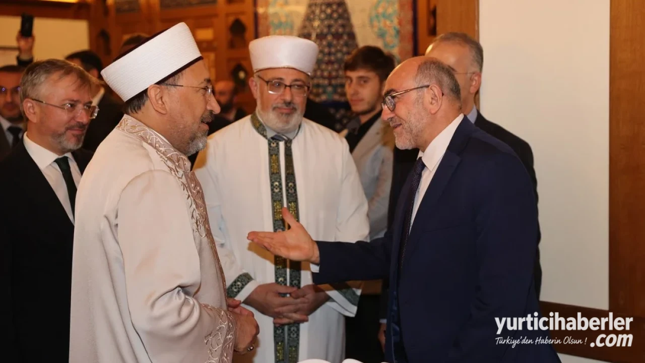 Diyanet İşleri Başkanı Prof. Dr. Safi Arpaguş Amerika Diyanet Merkezi'nde Buluştu - Detay Görsel 1