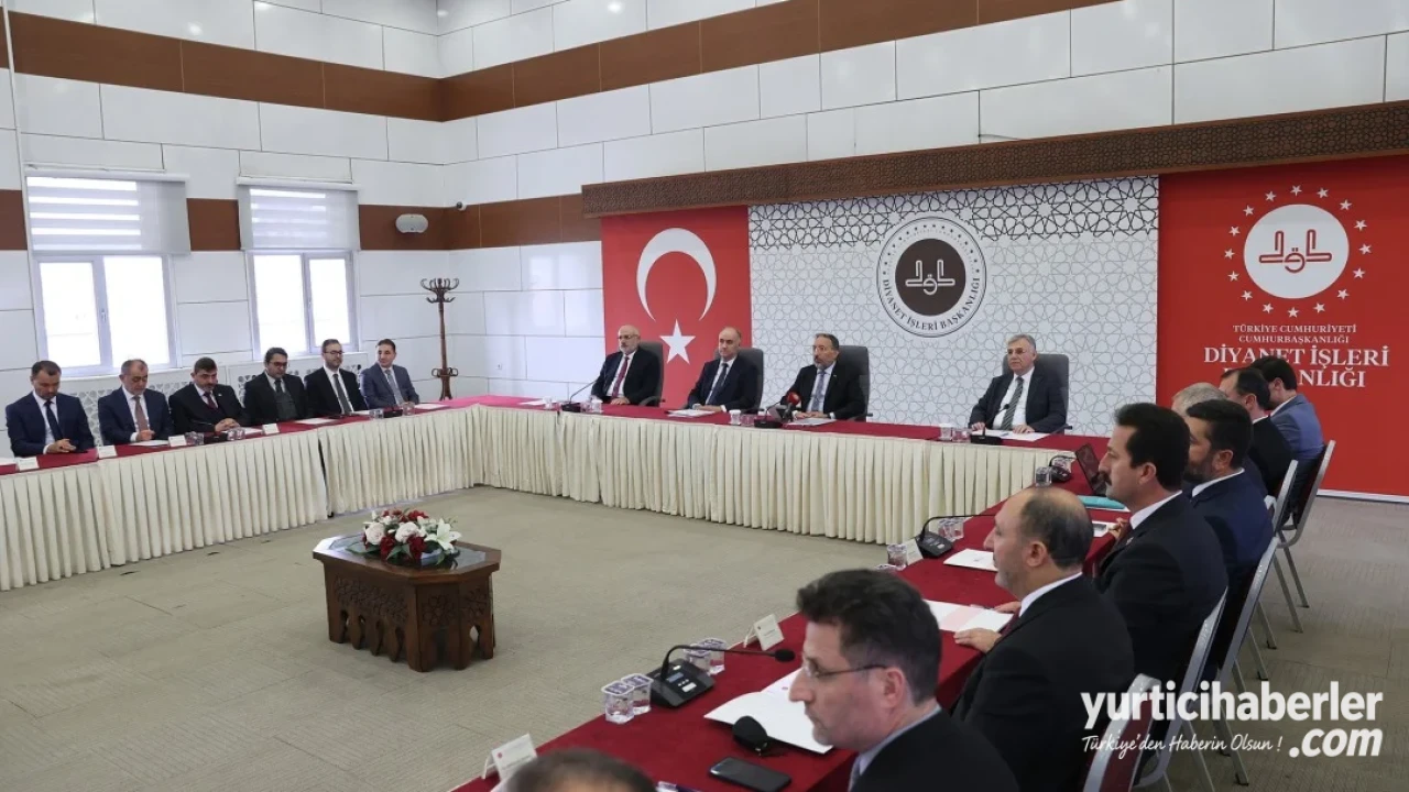 Diyanet İşleri Başkanı Prof. Dr. Safi Arpaguş Akademide İstişare Toplantısına Katıldı - Detay Görsel 1