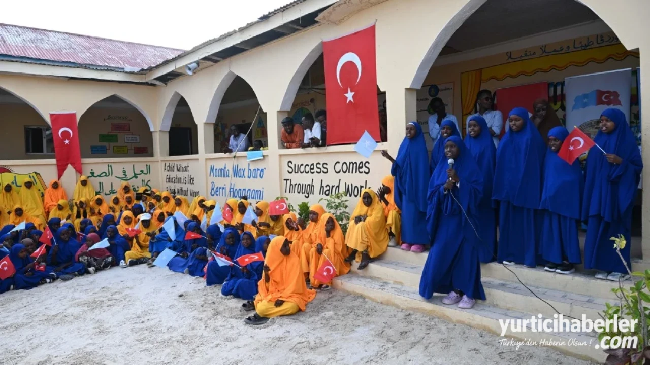 Somali Türk Görev Kuvveti'nden Eğitime Destek: Mogadişu'da Yenilenen Derslikler Açıldı - Detay Görsel 1