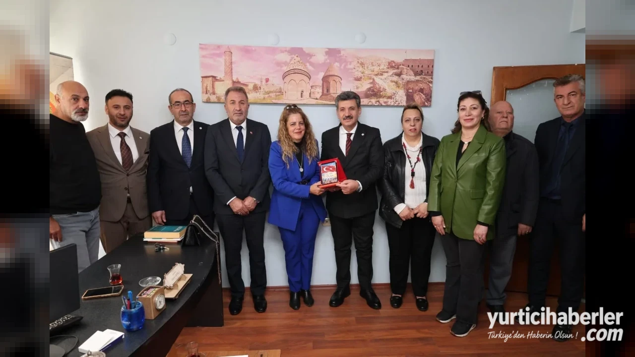 Türkiye İttifakı Partisi Genel Başkanı Ferhat Yılmaz Erzurum Yeni Medya Derneği Ziyaretinde Gündemi Değerlendirdi