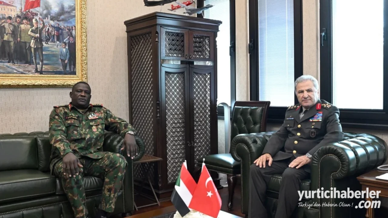 Sudan Kara Kuvvetleri Komutanı Korgeneral Malik Altayeb Khogali Alneil'den Orgeneral Metin Tokel'e Resmi Ziyaret - Detay Görsel 3