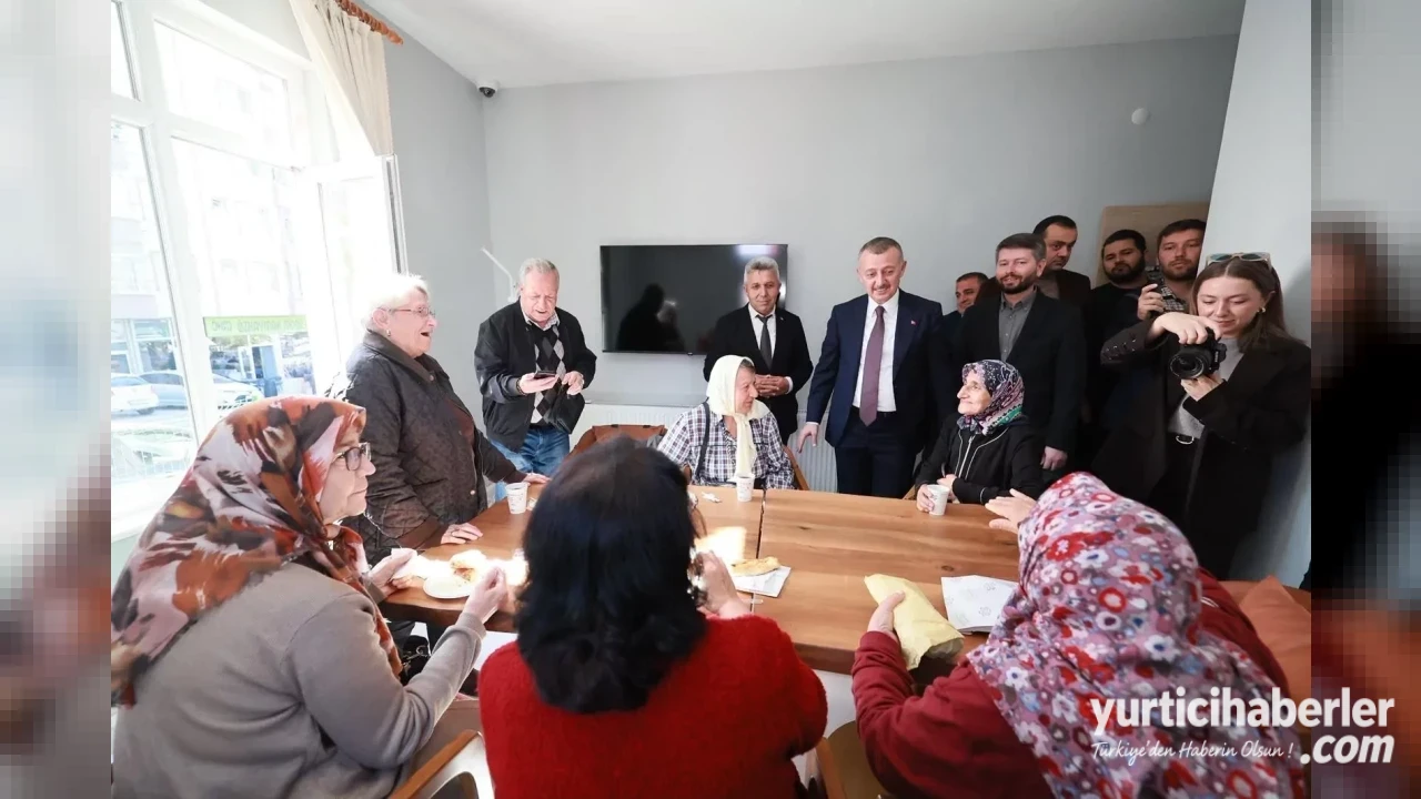 Kocaeli Büyükşehir Belediyesi Kandıra Saygınlar Kulübü’nü Hizmete Açtı