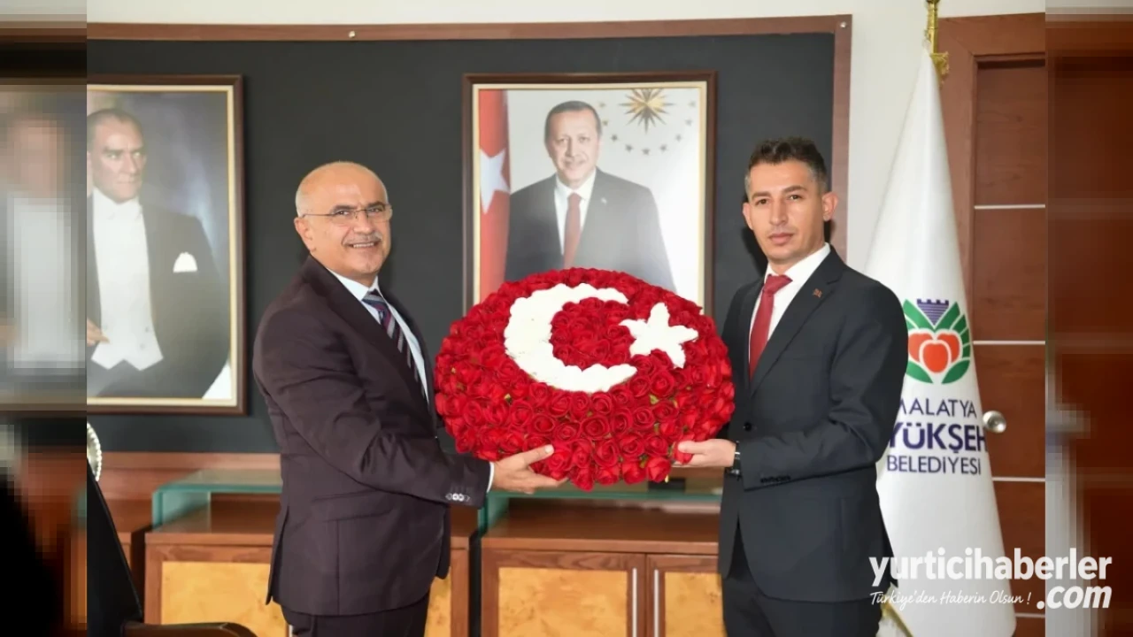 Malatya Muhtarlarından Başkan Sami Er’e Teşekkür Ziyareti ve Hizmet Vurgusu