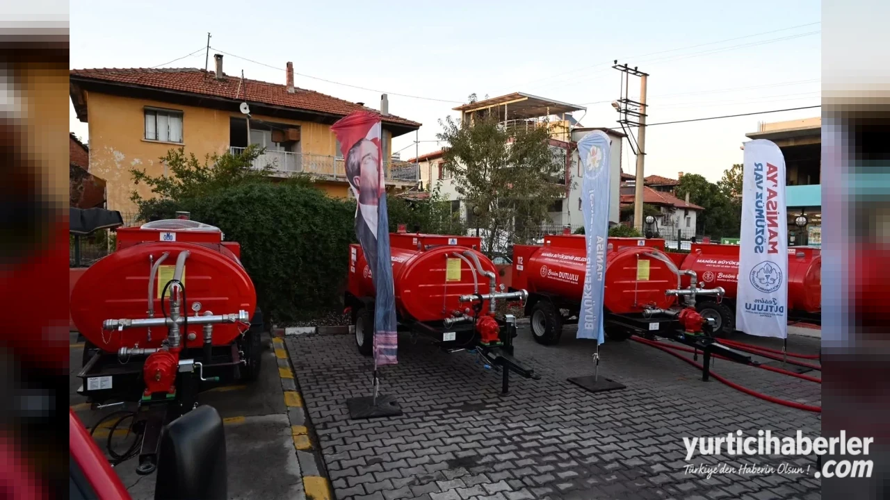 Manisa Büyükşehir Belediyesinden Kula Mahallelerine Yangına Karşı Su Tankeri Desteği