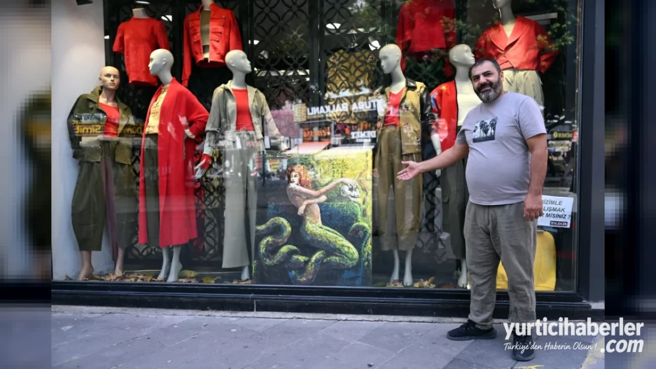 Mersin Büyükşehir Belediyesi Tarsus’ta Esnaf Vitrinlerini Sanat Galerisine Dönüştürdü