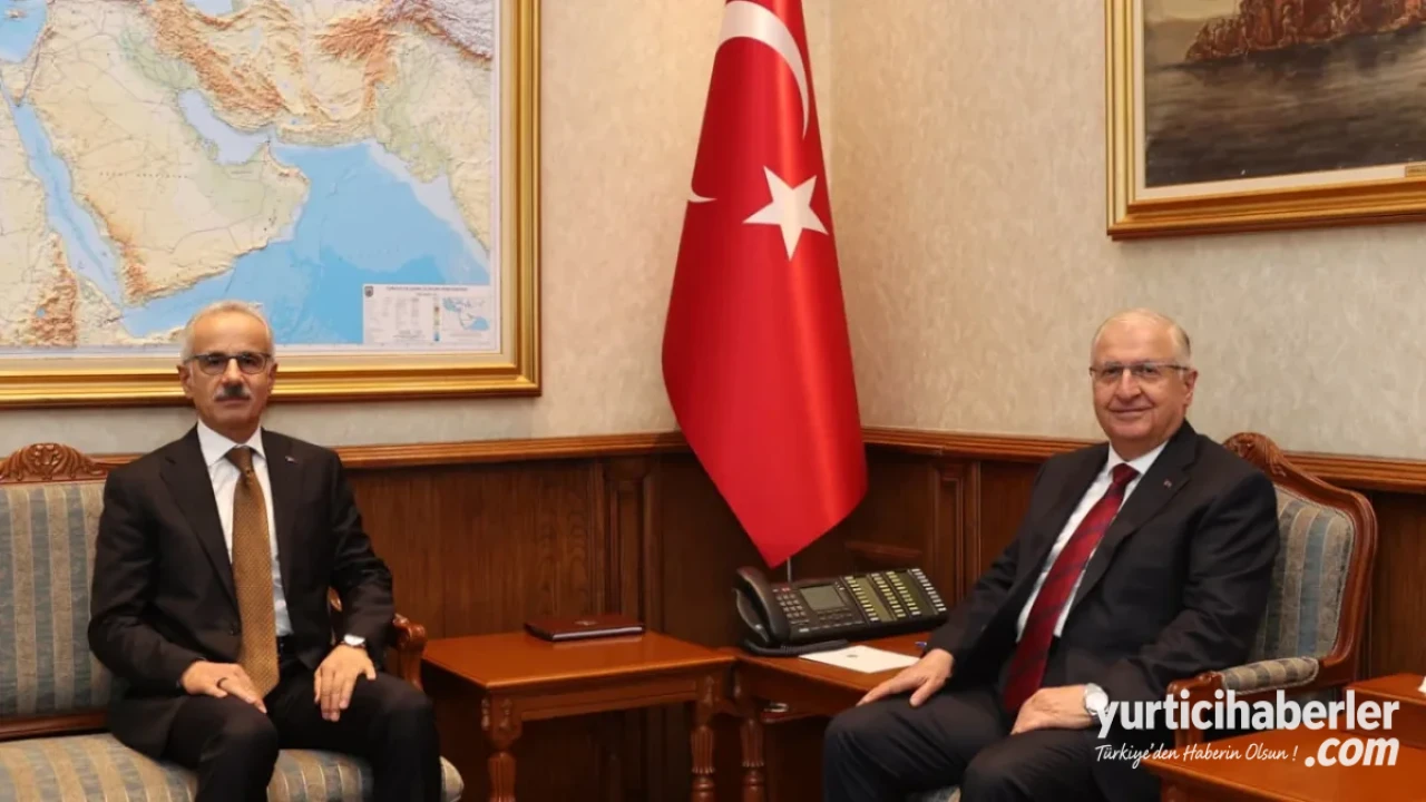 Bakan Yaşar Güler, Ulaştırma Bakanı Abdulkadir Uraloğlu’nu Bakanlıkta Ağırladı