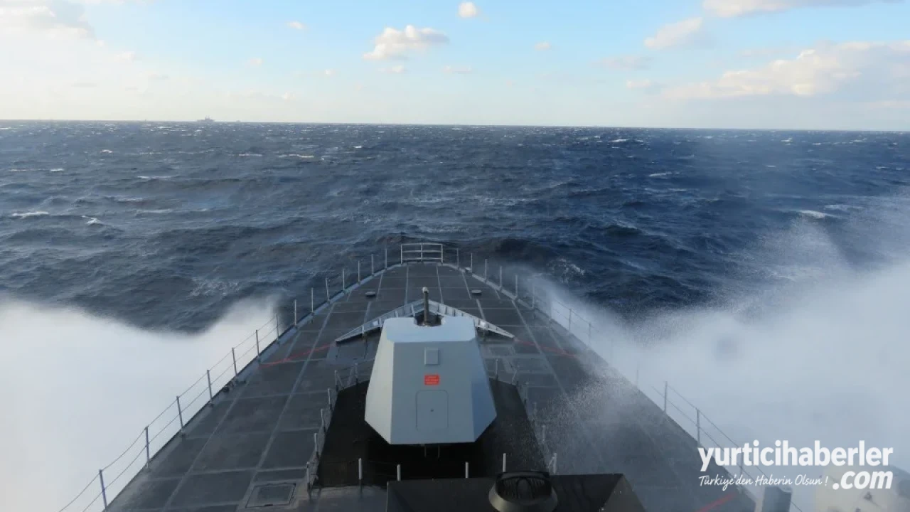 Milli Savunma Bakanlığı Duyurdu: TCG Burgazada İyon Denizi'ndeki Dev NATO Tatbikatına Katıldı - Detay Görsel 1