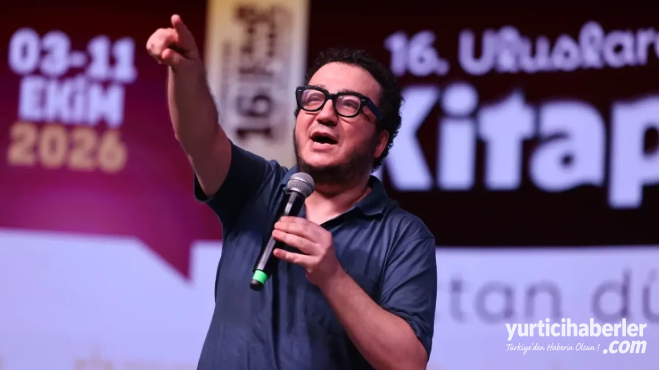 Akademisyen Oytun Erbaş Kocaeli Kitap Fuarı’nda İnsan Aklının Sırlarını Paylaştı