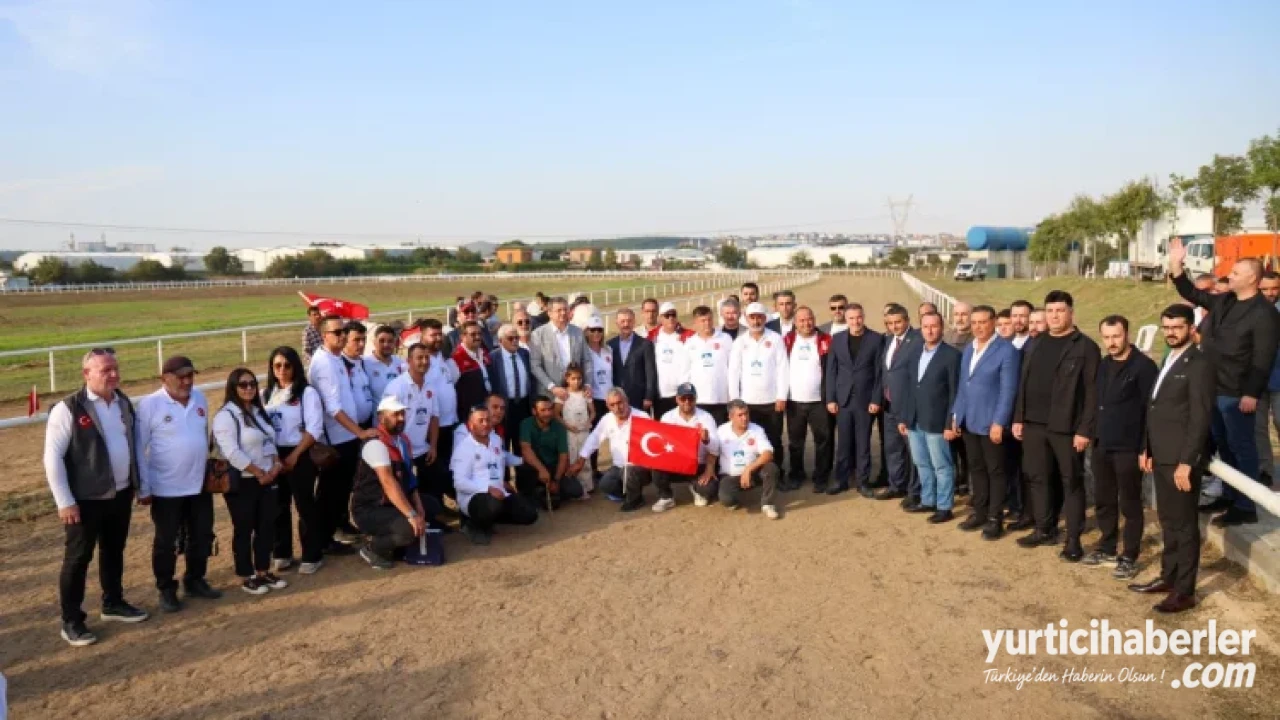 Bursa'da Düzenlenen Rahvan Binicilik Türkiye Şampiyonası Kıyasıya Mücadelelere Sahne Oldu - Detay Görsel 1