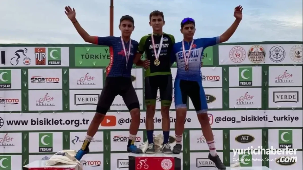 Sakarya’nın Genç Bisikletçileri 2026 Sezonunda 42 Madalya Kazandı