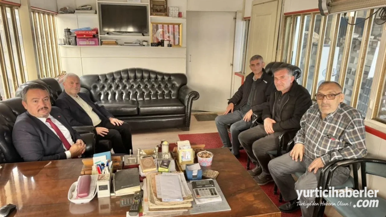 Sandıklı Belediye Başkanı Adnan Öztaş'tan Vefat Eden Vatandaşların Ailelerine Taziye Ziyareti - Detay Görsel 3