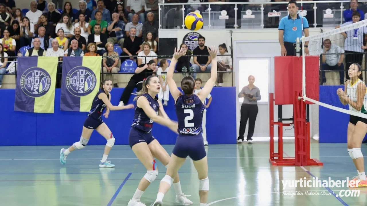 Polat Group Didim Belediyespor Kadın Voleybol Takımı Gelişim Koleji'ni 3-1 Yendi - Detay Görsel 1