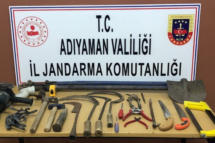 Adıyaman Sincik’te elektrik direği çalındı