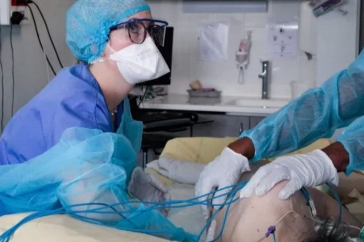 Fransa’da Omicron önlemleri sıkılaşıyor