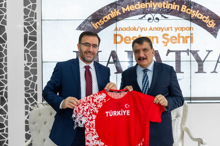 Atletizm Federasyonu Malatya Büyükşehir’i ziyaret etti
