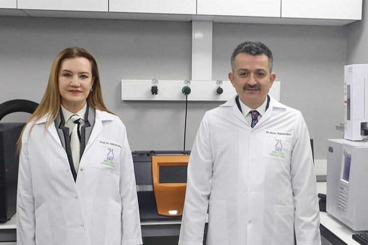 DEÜ’den , Efes Gıda Laboratuvarı