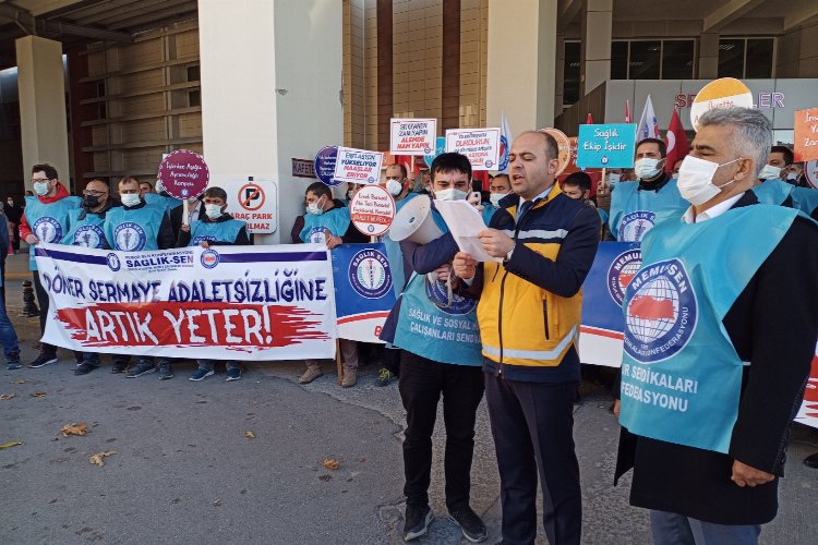 Niğde’de Sağlık-Sen üyesi hastane çalışanları iş bıraktı