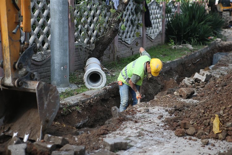 Sakarya Erenler’e 9 bin 100 metrelik altyapı ağı
