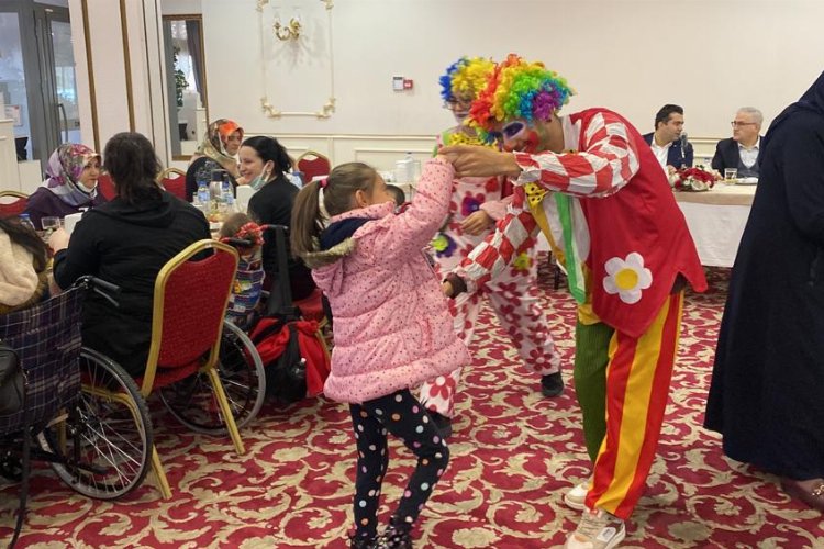 Bursa’da Türk Kızılayı’ndan ‘özel’ buluşma