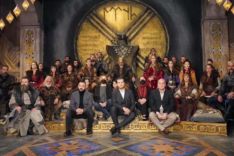 Dillere ‘Destan’ bir dizi geliyor