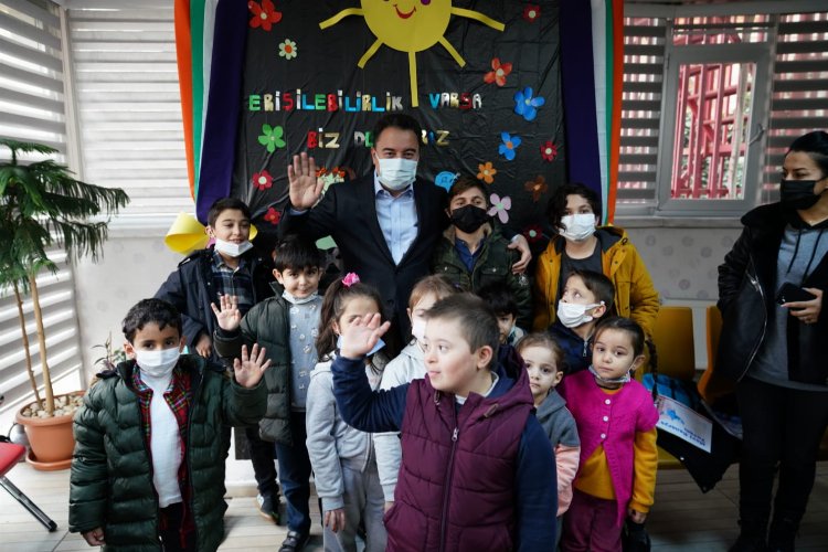 Babacan: ‘Ülkemiz genç bir insan kaynağına sahip’