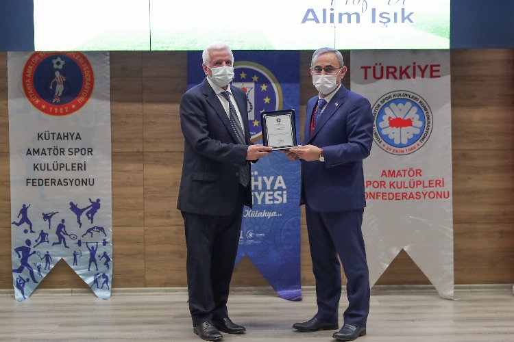 Kütahya’da amatör kulüplere 400 bin TL yardım