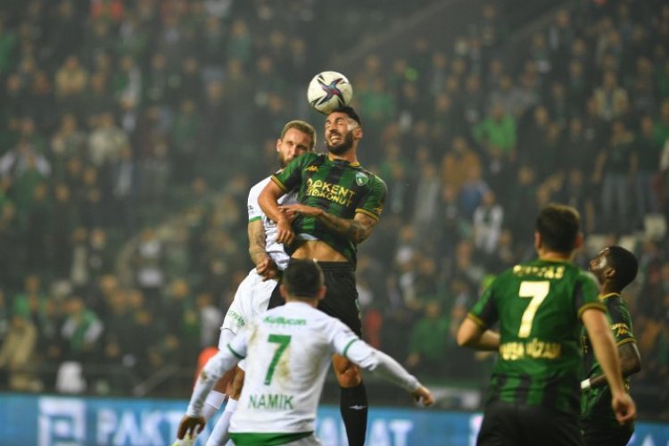 Kocaeli’de gergin maç! Kocaelispor-Bursaspor: 2-1