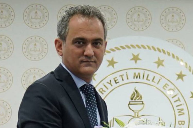 Açık Öğretim’de 8 dönem şartı 5’e indi