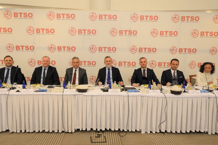 ’35 milyar dolar turizm geliri hedefliyoruz’