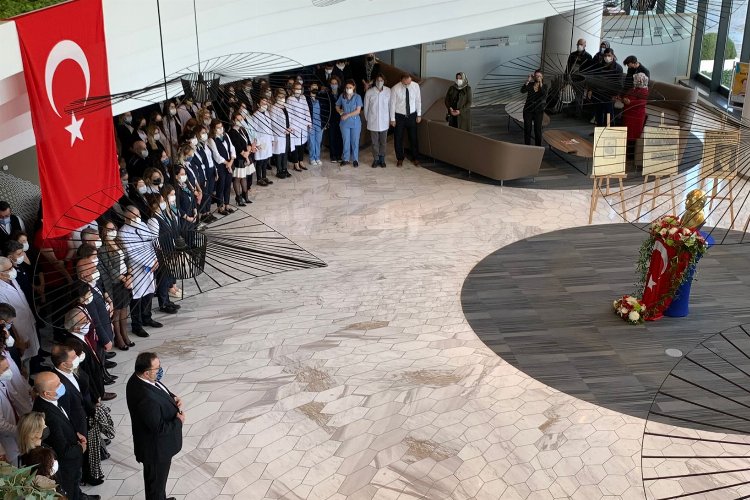 Bursa’da Medicana’dan 10 Kasım’a özel 10 fotoğraflı sergi