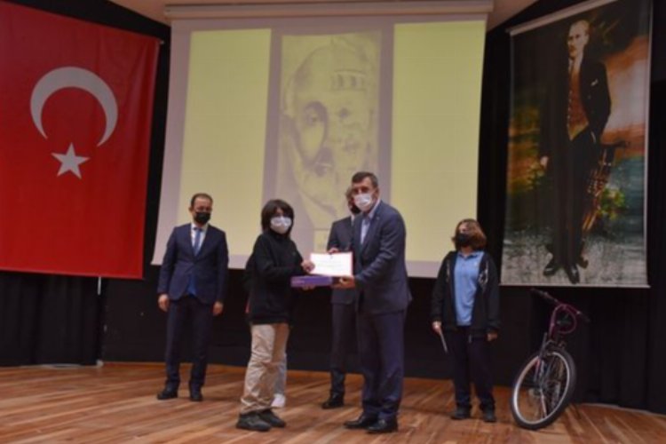 İzmir Buca Kızılay, Mehmet Akif’i unutmadı