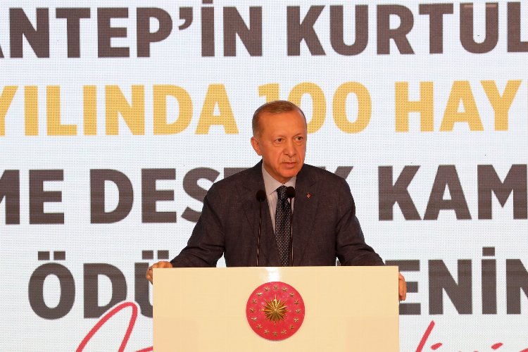 Gaziantep’te  “Yüzüncü Yılda Yüz Hayırsever”e  ödül