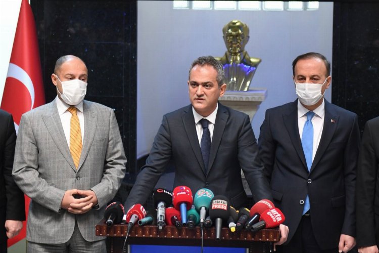 Bakan Özer’den kararlılık mesajı