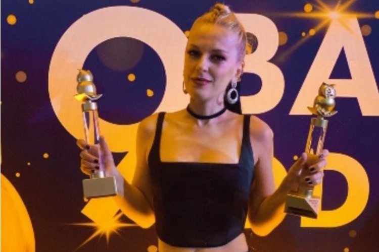 Ebru Ceylan ‘Altın Baykuş Ödülü’ aldı