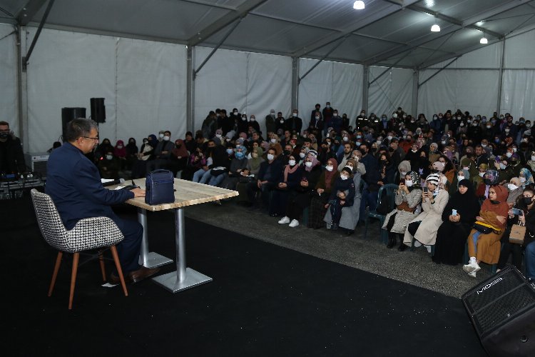 Kayseri Kitap Fuarı’na ünlü yazar akını