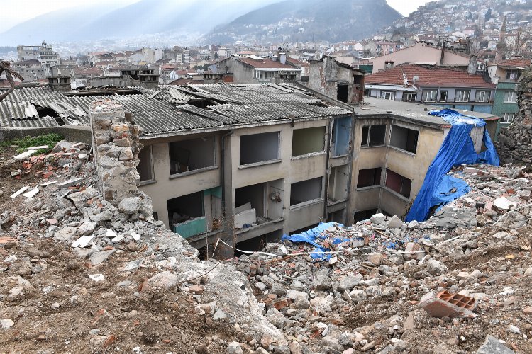 Bursa Osmangazi Kavaklı’da yıkımlar sürüyor