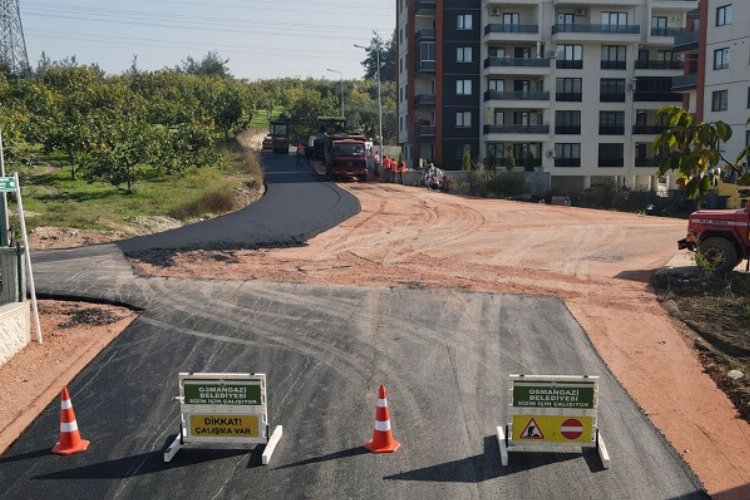 Bursa Osmangazi’de asfaltsız yol kalmıyor