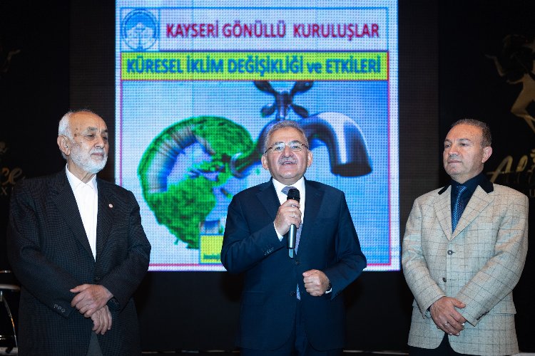 Memduh Büyükkılıç’tan STK mesaisi