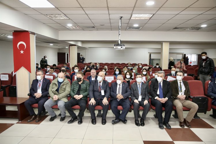 Kayseri’de doktor başkan meslektaşlarıyla buluştu