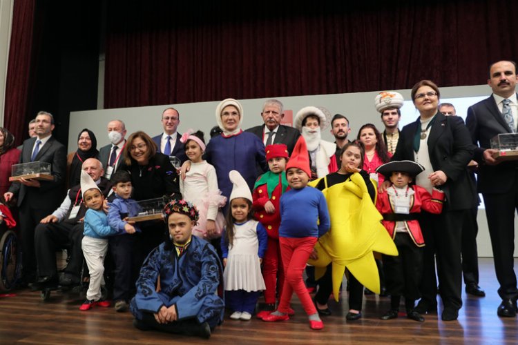 Emine Erdoğan’dan ‘Engelsiz’ farkındalığı