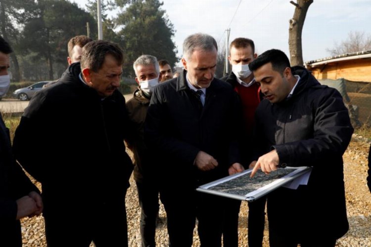 Bursa İnegöl’de arazi yolları konfora kavuşuyor